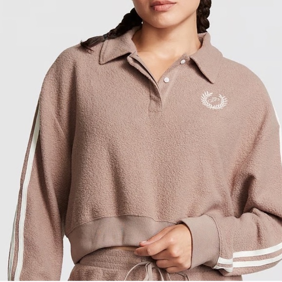 PINK Victoria's Secret Tops - PINK Victoria's Secret Brown Fleece‎ Cropped Pullover XXL